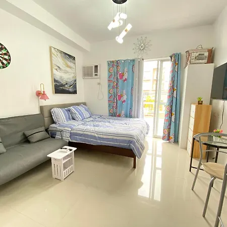 Family Room Condo In Minglanilla