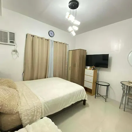 Family Room Condo In Minglanilla